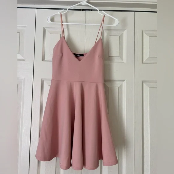 missguided pink mini dress MISSGUIDED Hot Pink Halter Ruffle Mini DressMISSGUIDED
